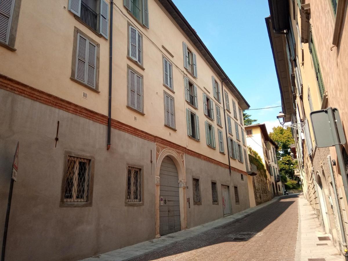 Il Rifugio Di Elizabeth Acomodação com café da manhã Bérgamo Exterior foto